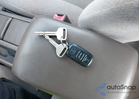 2000 Toyota Camry Le z USA, uszkodzony, nr VIN 4T1BG22K6YU663460